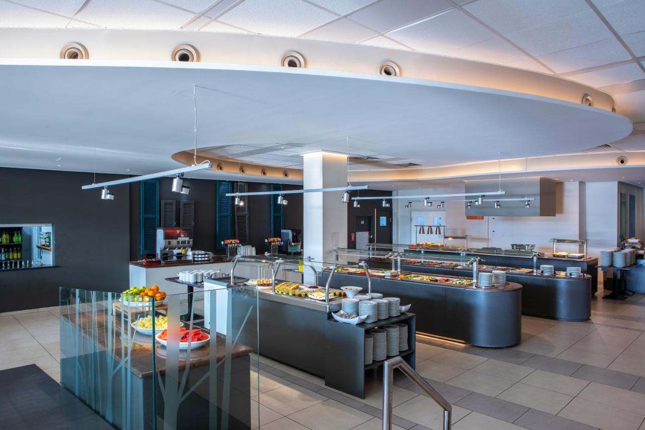 Mayfair Hotel 4*