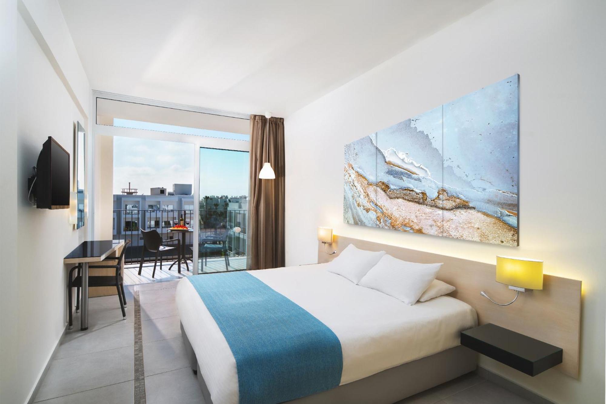 Mayfair 4*