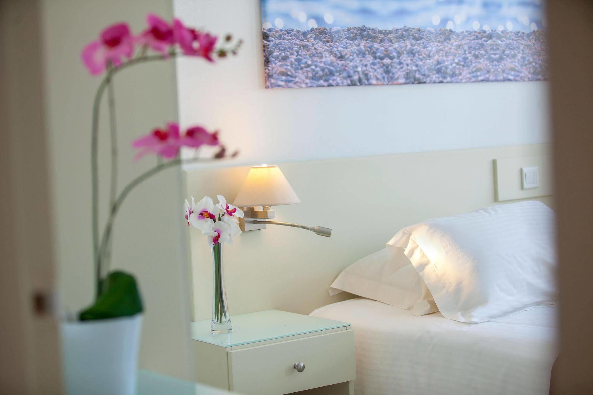 Hotel Mayfair 4*