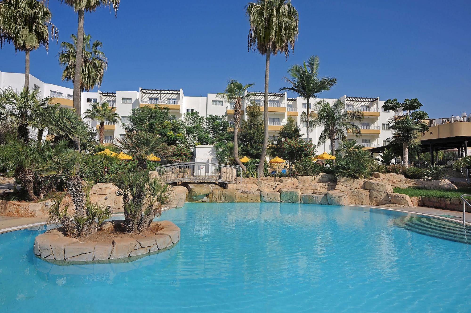Hotel Mayfair 4*