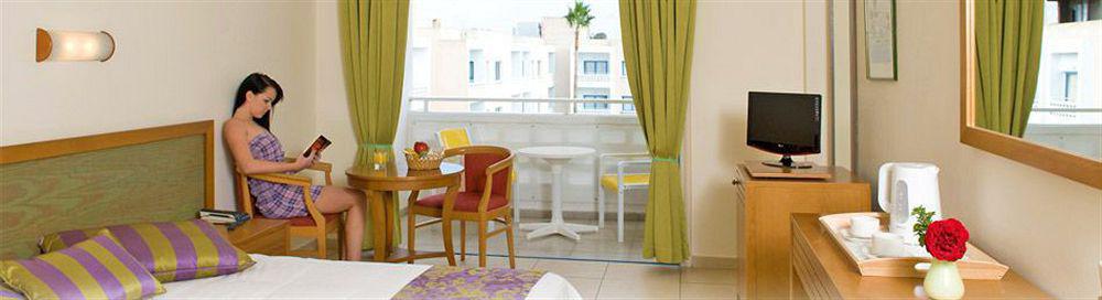Mayfair Hotel Paphos