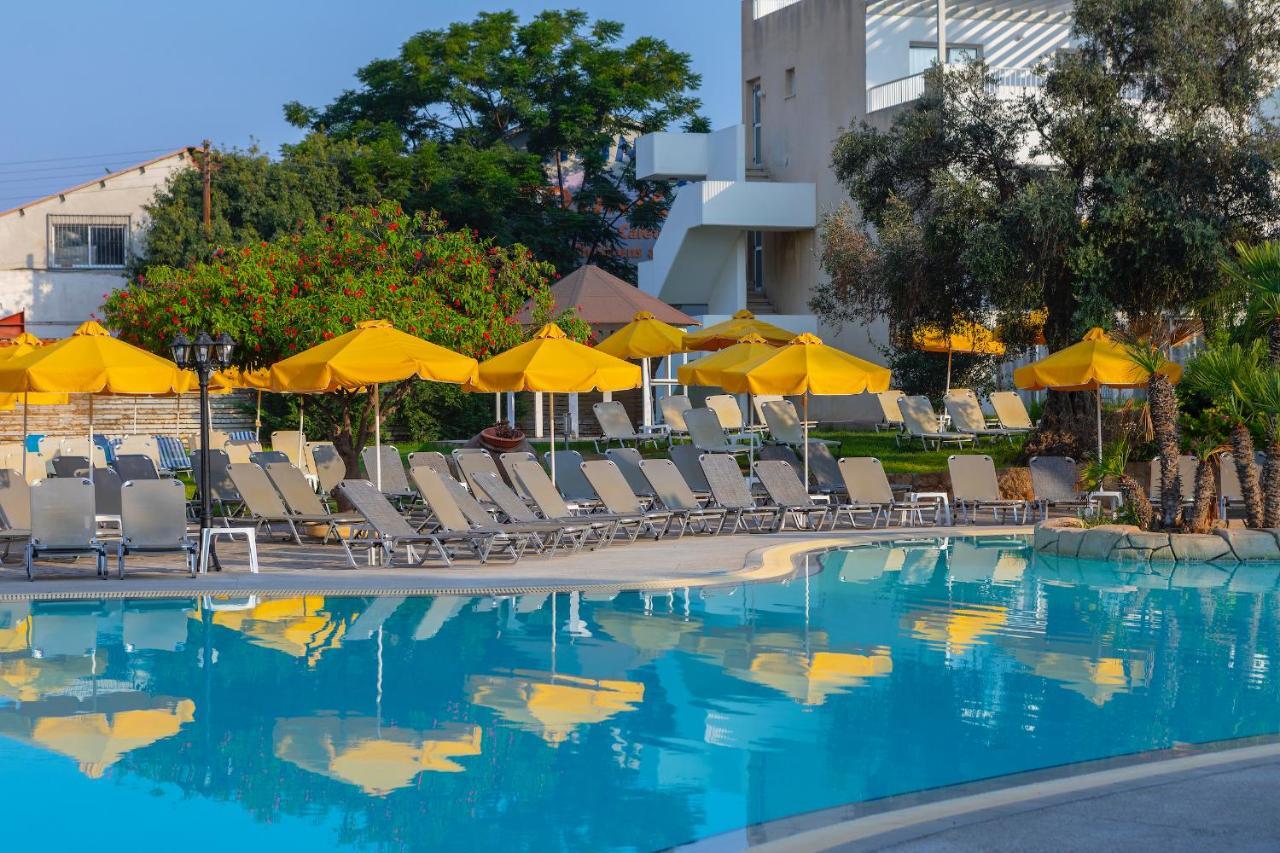 Mayfair Hotel 4*